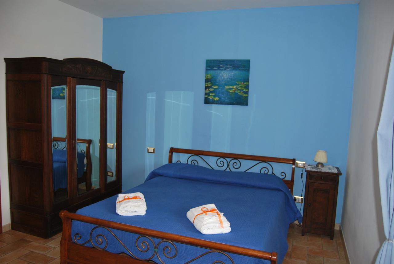 Le Terre Di Bac Bed & Breakfast Borgo Montenero Luaran gambar