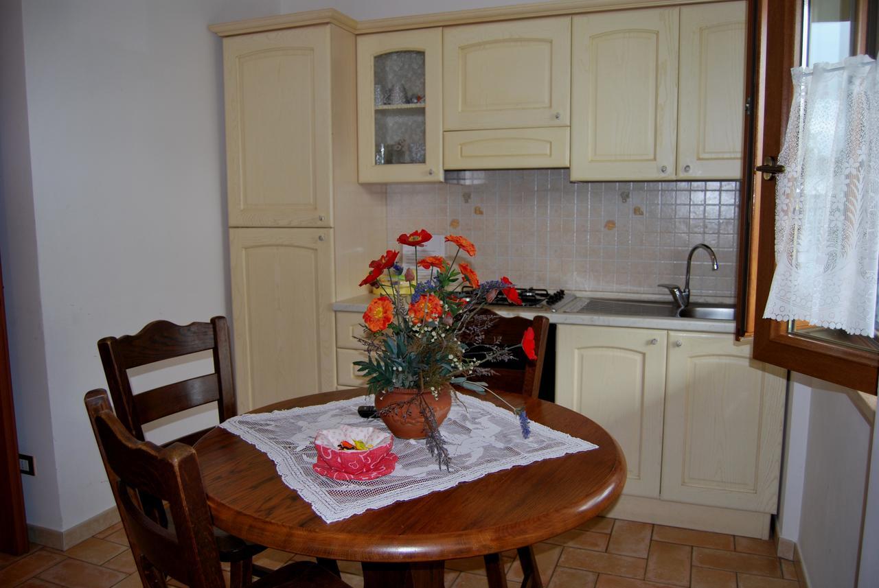 Le Terre Di Bac Bed & Breakfast Borgo Montenero Luaran gambar