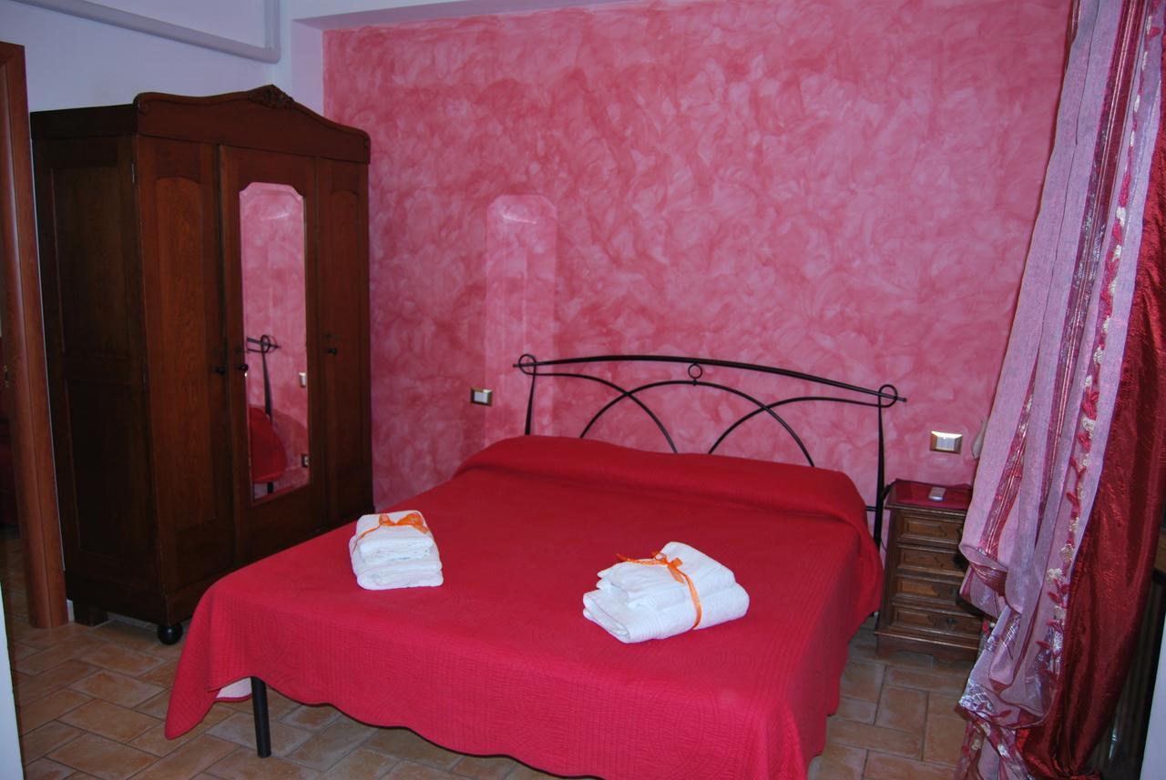 Le Terre Di Bac Bed & Breakfast Borgo Montenero Luaran gambar